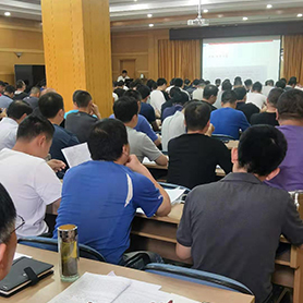 2019年世紀(jì)真榮軍轉(zhuǎn)干部申論寫作班開課